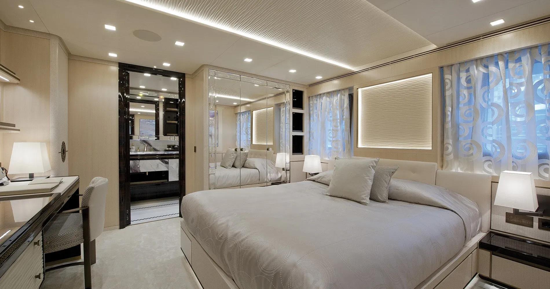 2015 Sanlorenzo Yachts 46Steel