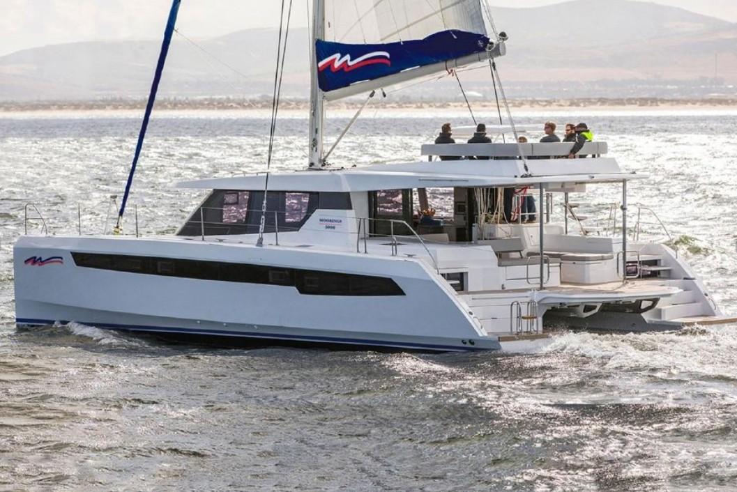 2022 The Moorings 5000