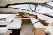 2010 Azimut Yachts 47 Fly