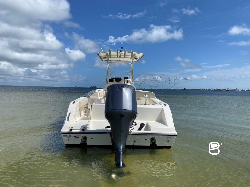 2018 Cobia Boats 237 Center Console