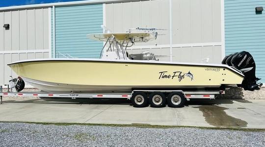 2009 Venture Yachts Center Console