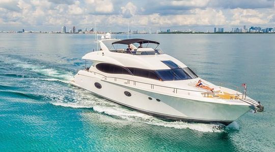 2008 Lazzara Yachts OPEN BRIDGE