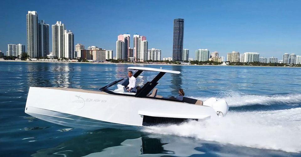 2019 Iguana Yachts Commuter Sport