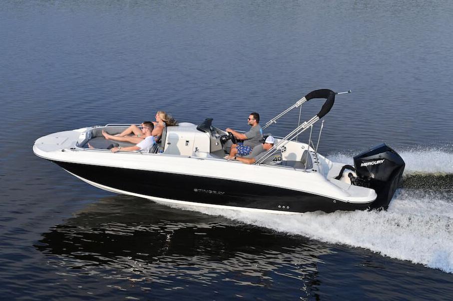 2022 Stingray Boats 212 Sc