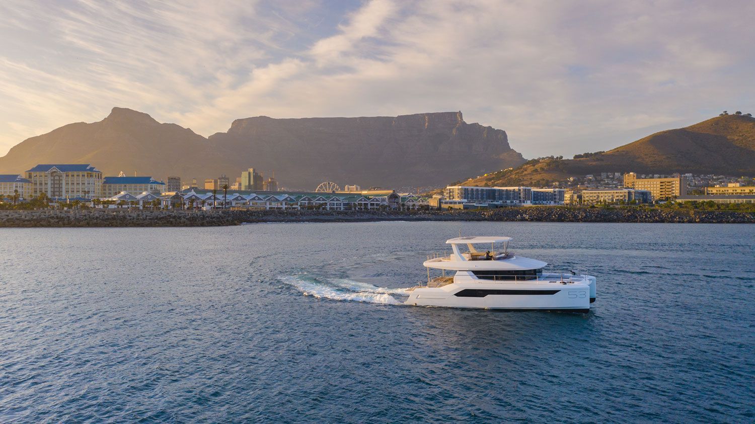 2023 Leopard Catamarans 53 Powercat