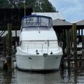 2005 Carver Yachts 33SS