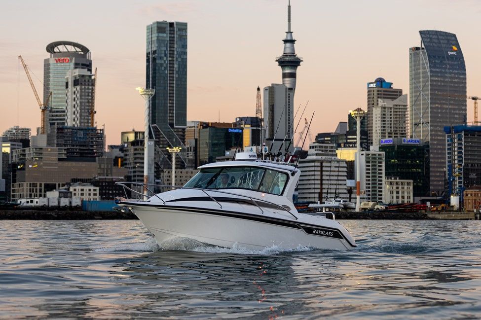 2020 Rayglass Boats Legend 2500