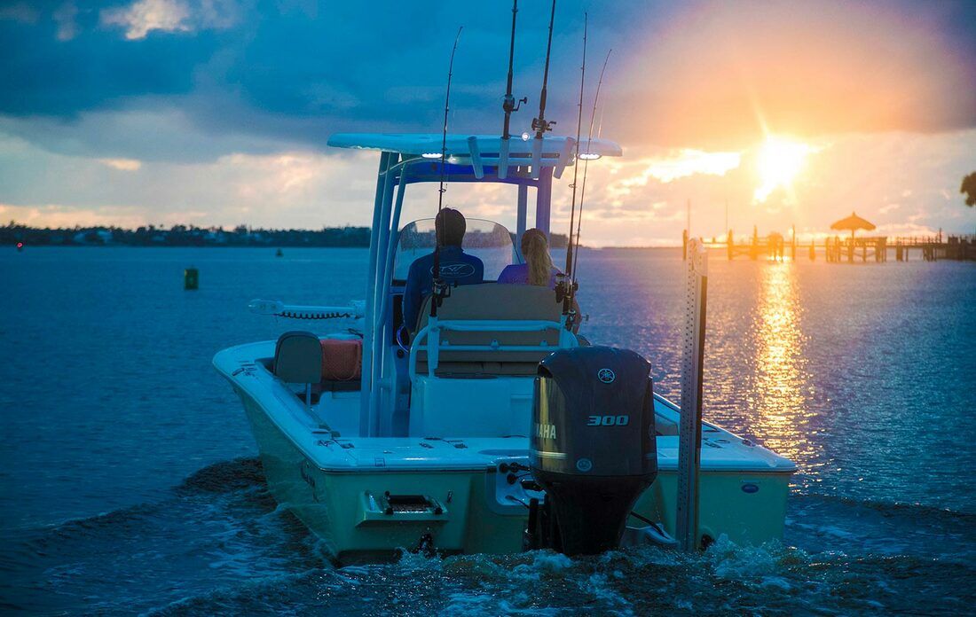 2022 Tidewater Boats 2500 Carolina Bay