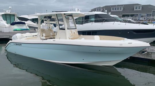 2021 Century Boat 2900 Center Console