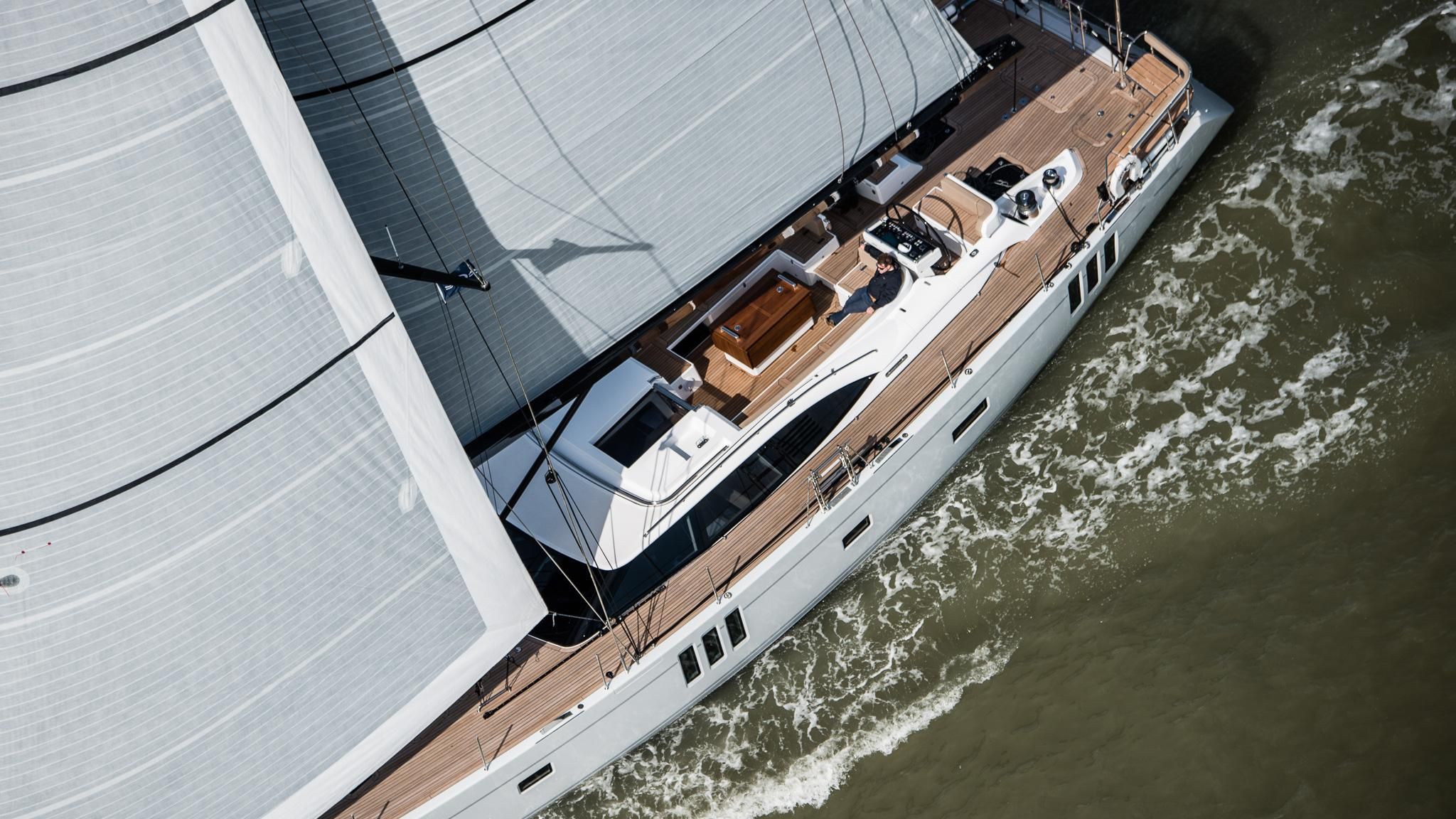 2014 Oyster Yachts 745