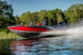 Crestliner 1750 Fish Hawk side console fishing
