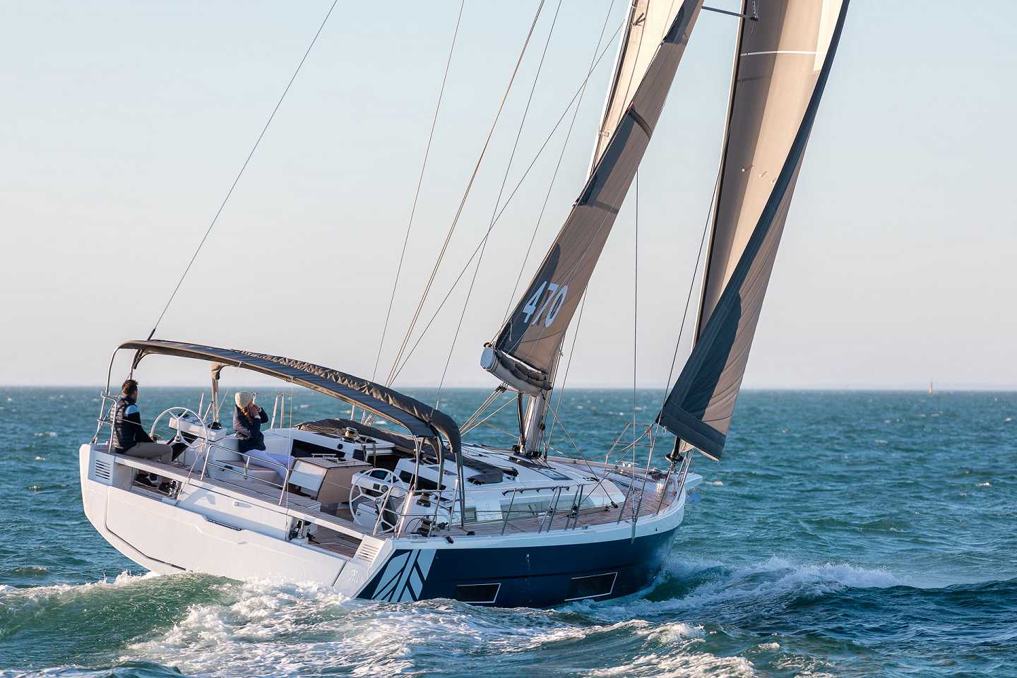 2021 Dufour Yachts 470