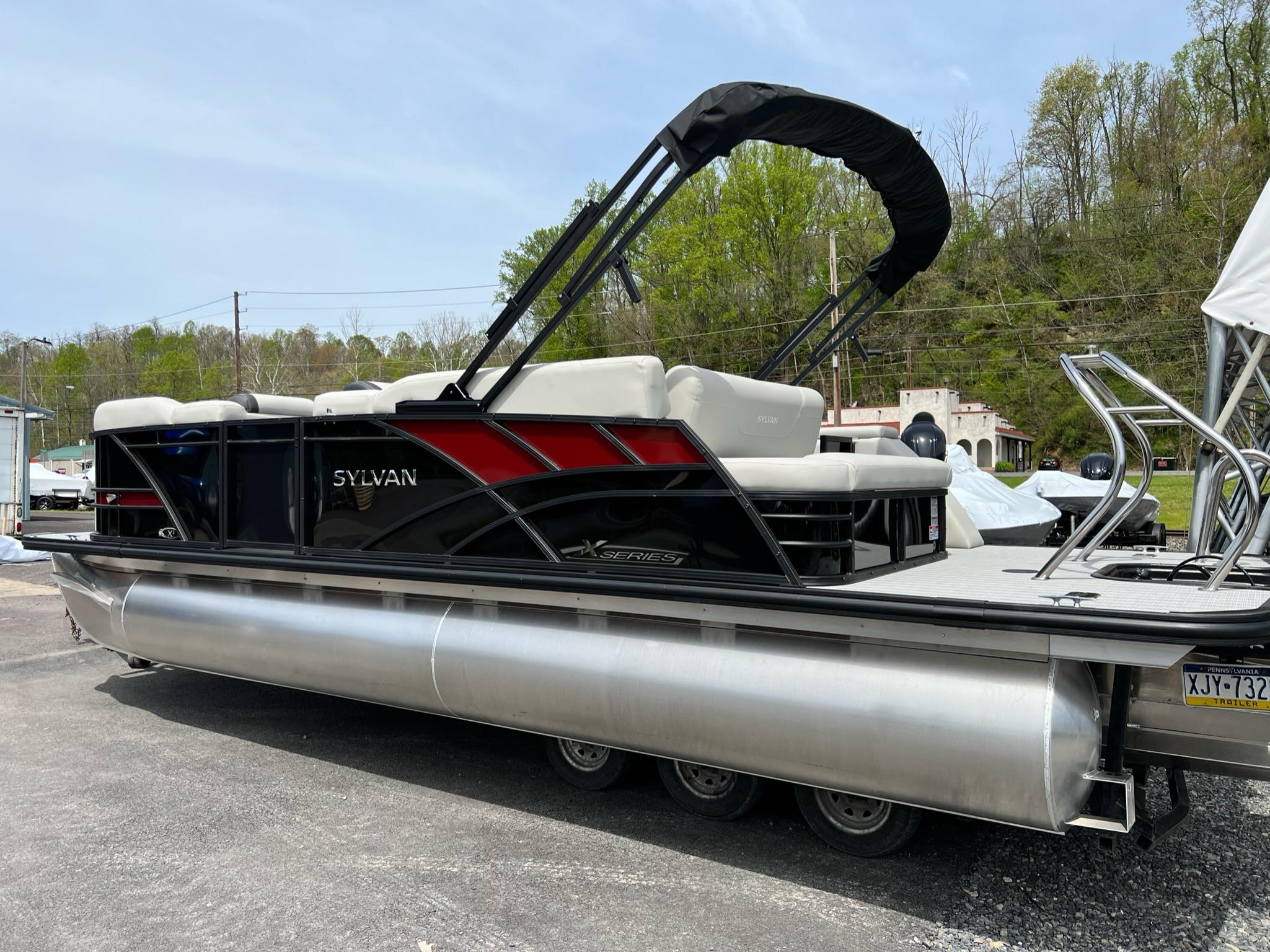 2022 Sylvan X3 CLZ Mirage Tritoon - In Stock