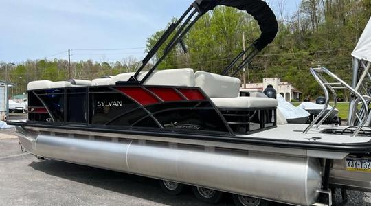 2022 Sylvan X3 CLZ Mirage Tritoon - In Stock