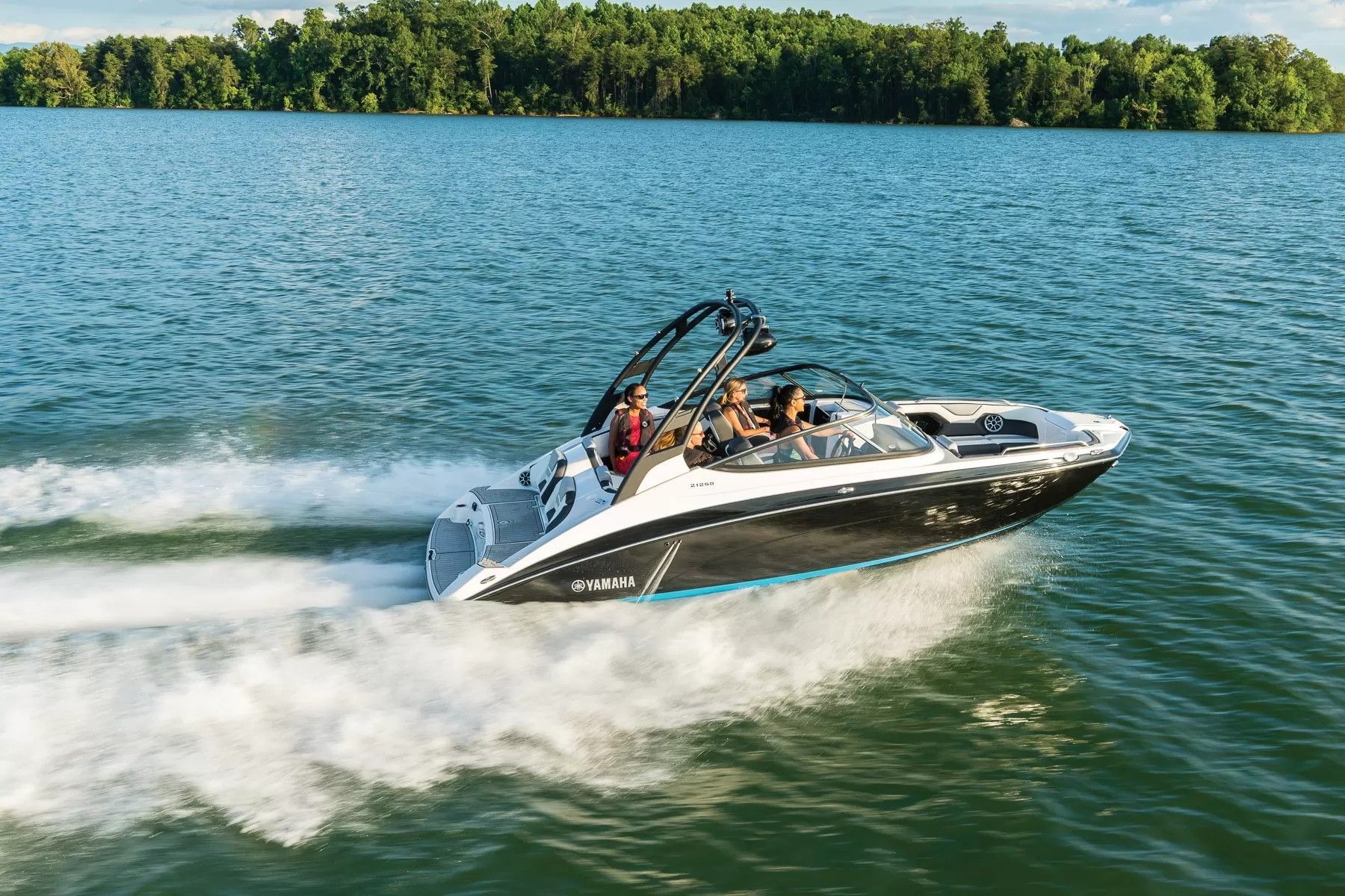 2022 Yamaha Boats 212SD