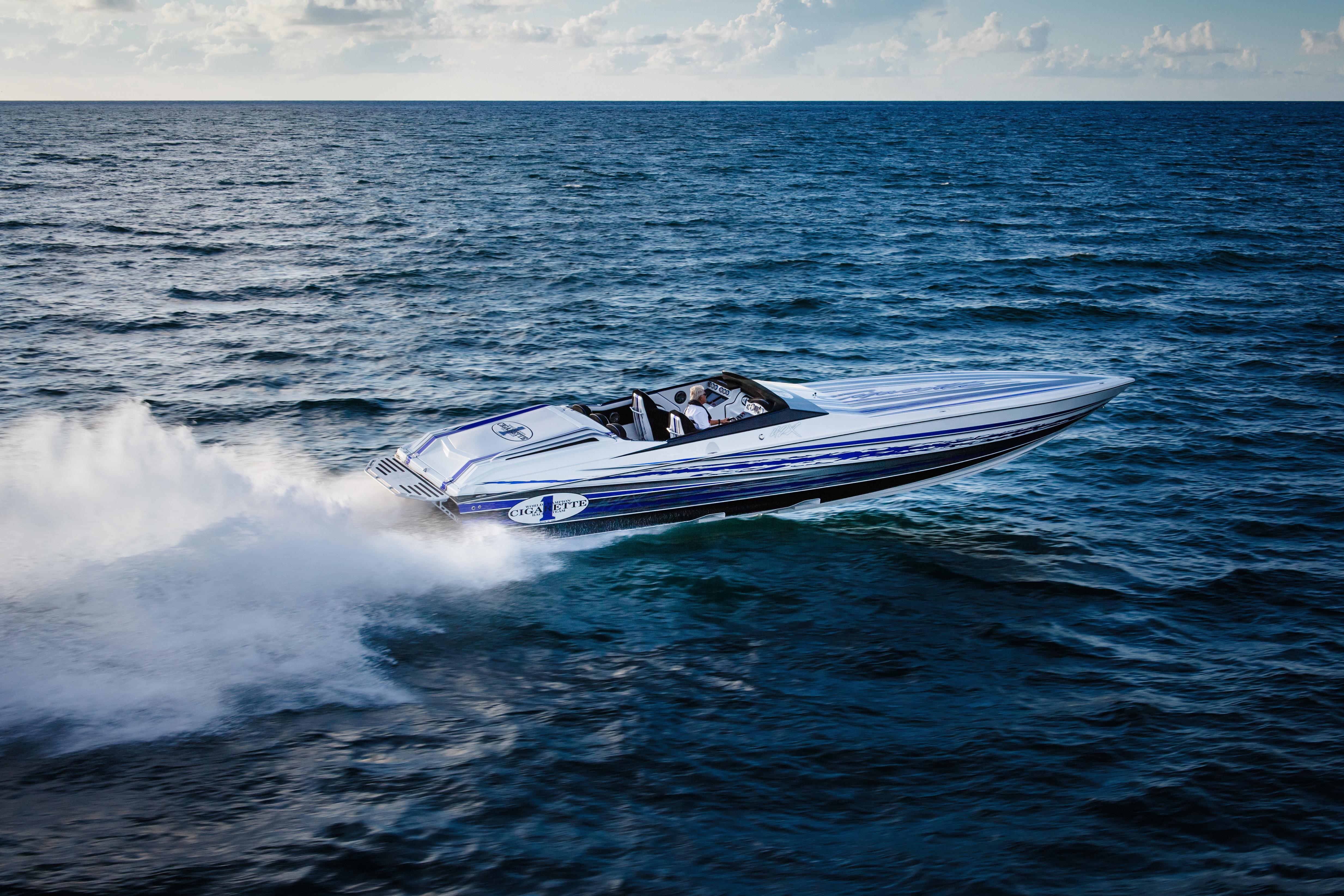 2022 Cigarette Racing 42 X