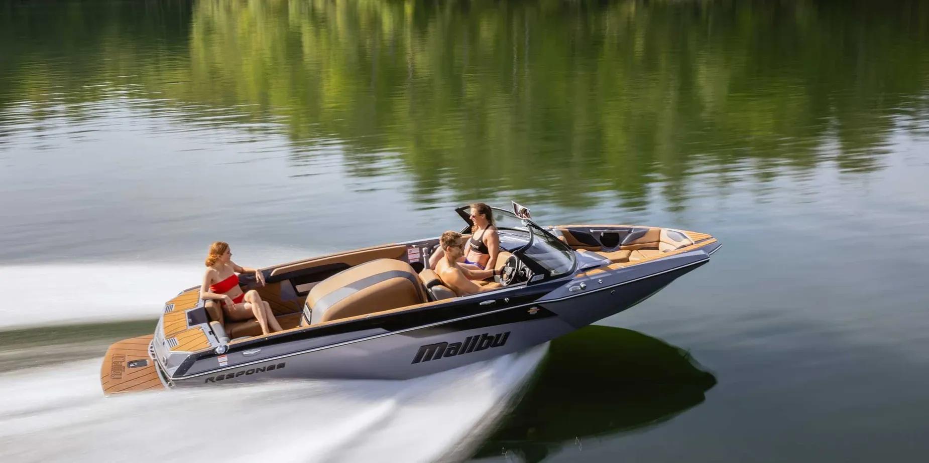 2021 Malibu Boats Response TXi