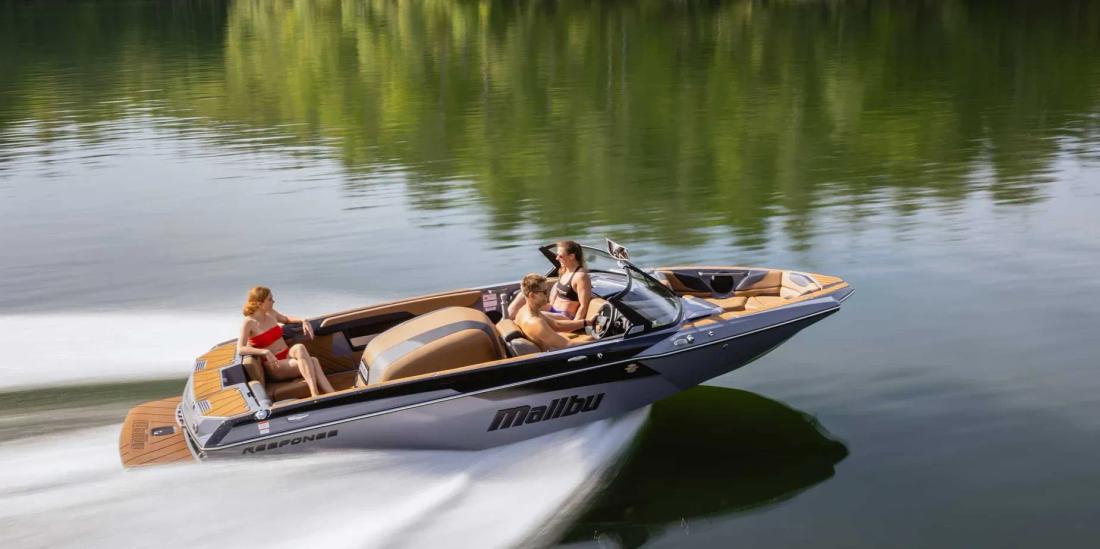 2021 Malibu Boats Response TXi