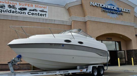 2004 Stingray Boats 240 CS