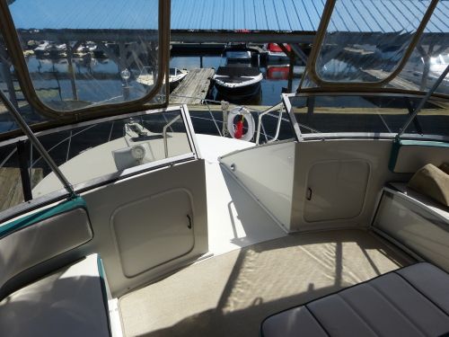 1994 Carver Yachts Santego