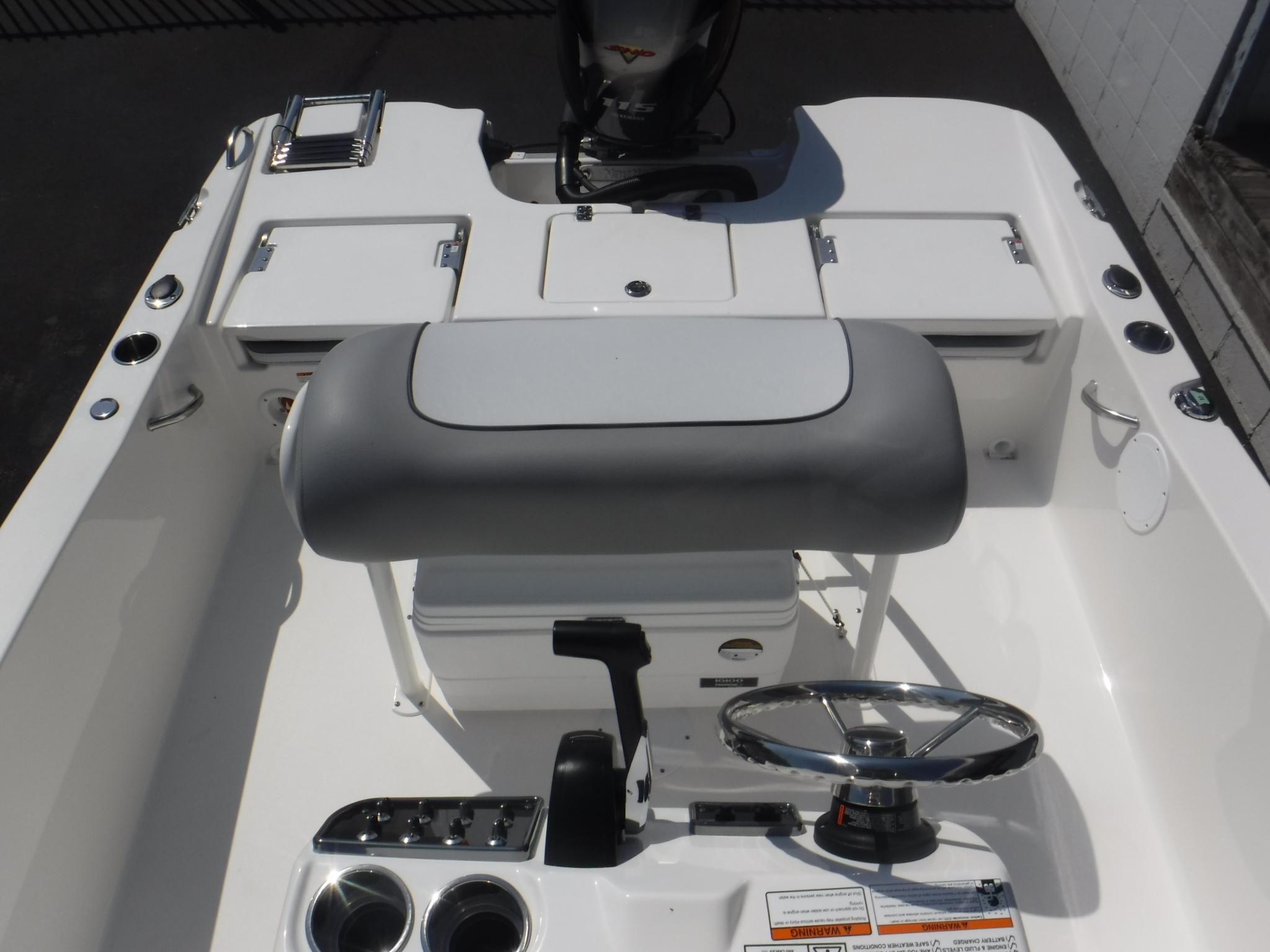 2022 Nautic Star 191 HYBRID