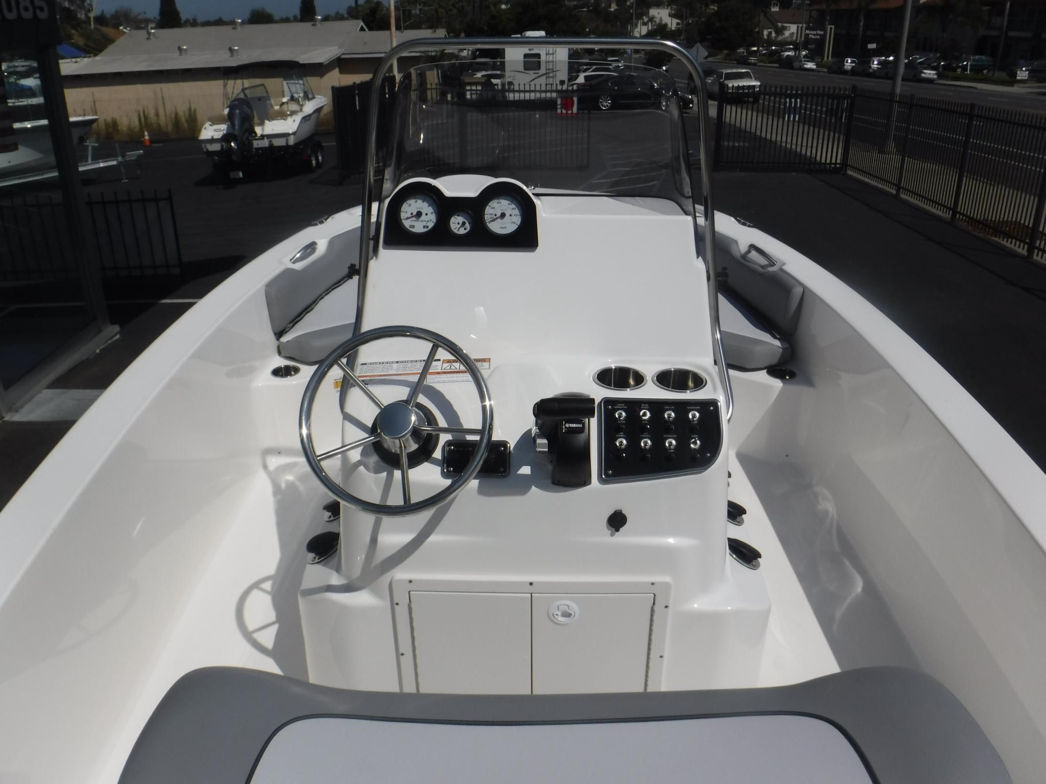 2022 Nautic Star 191 HYBRID