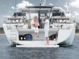 2014 Moody Yachts Decksaloon 54