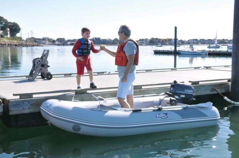 2022 Achilles Boats LSI-330E