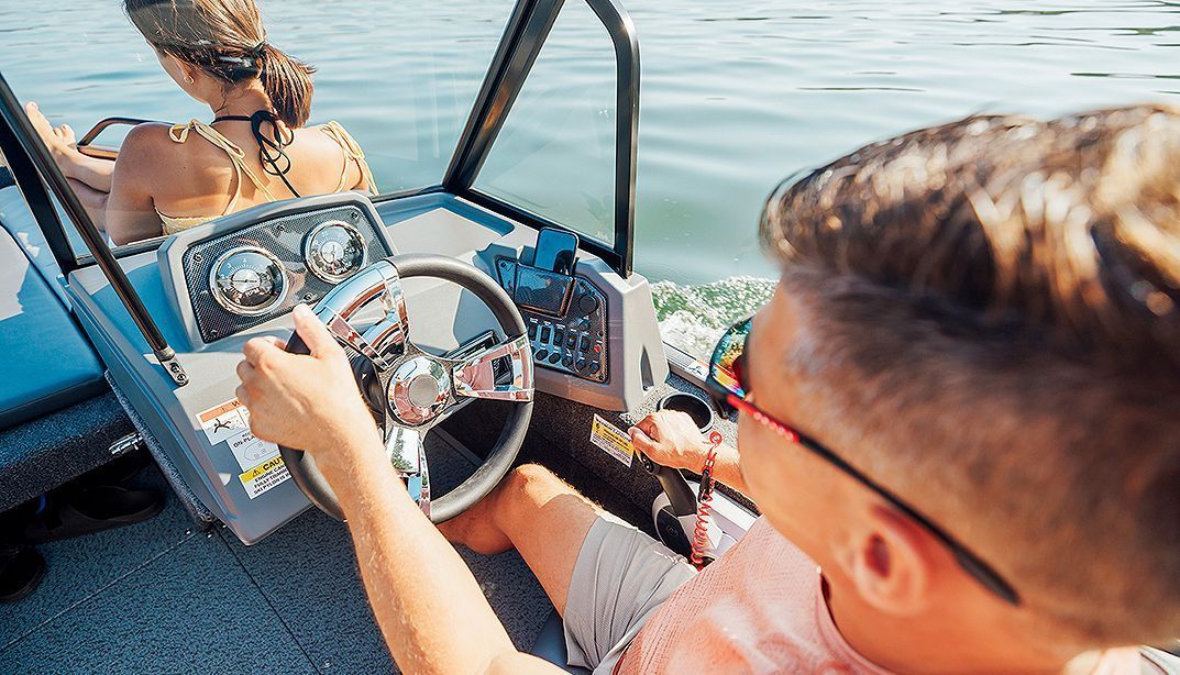 2021 Lowe Boats FS 1800