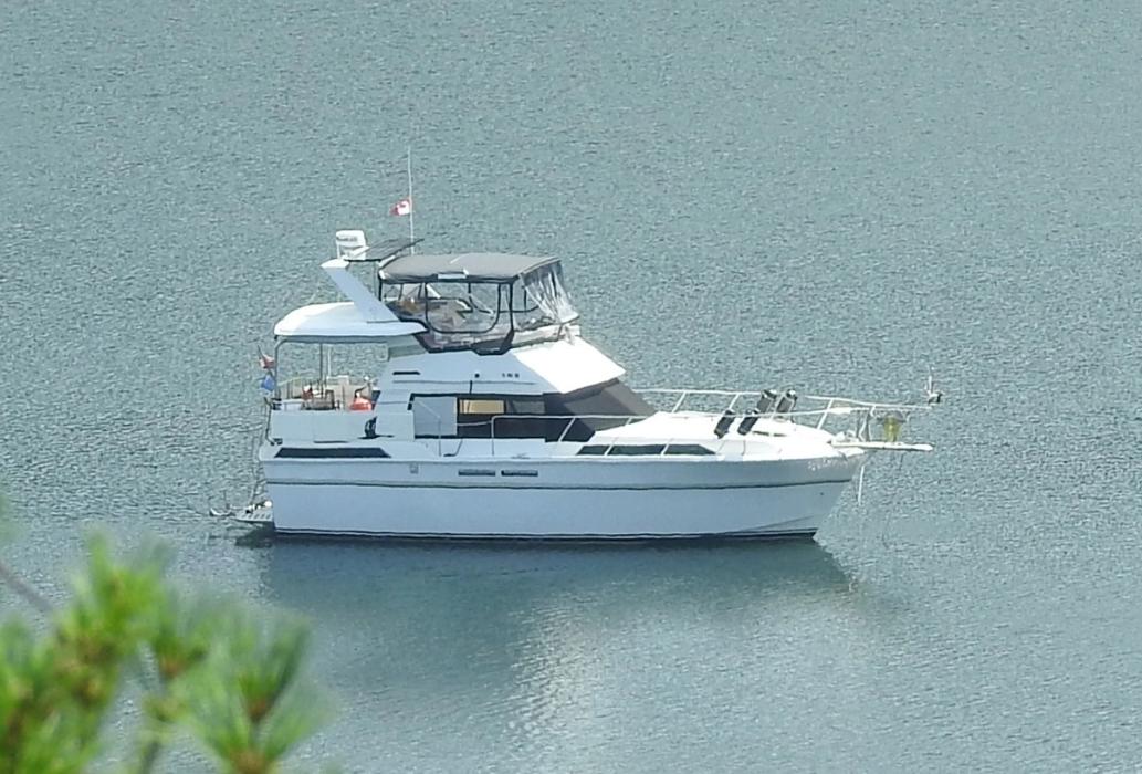 1988 President Yachts Double Cabin Motor Yacht