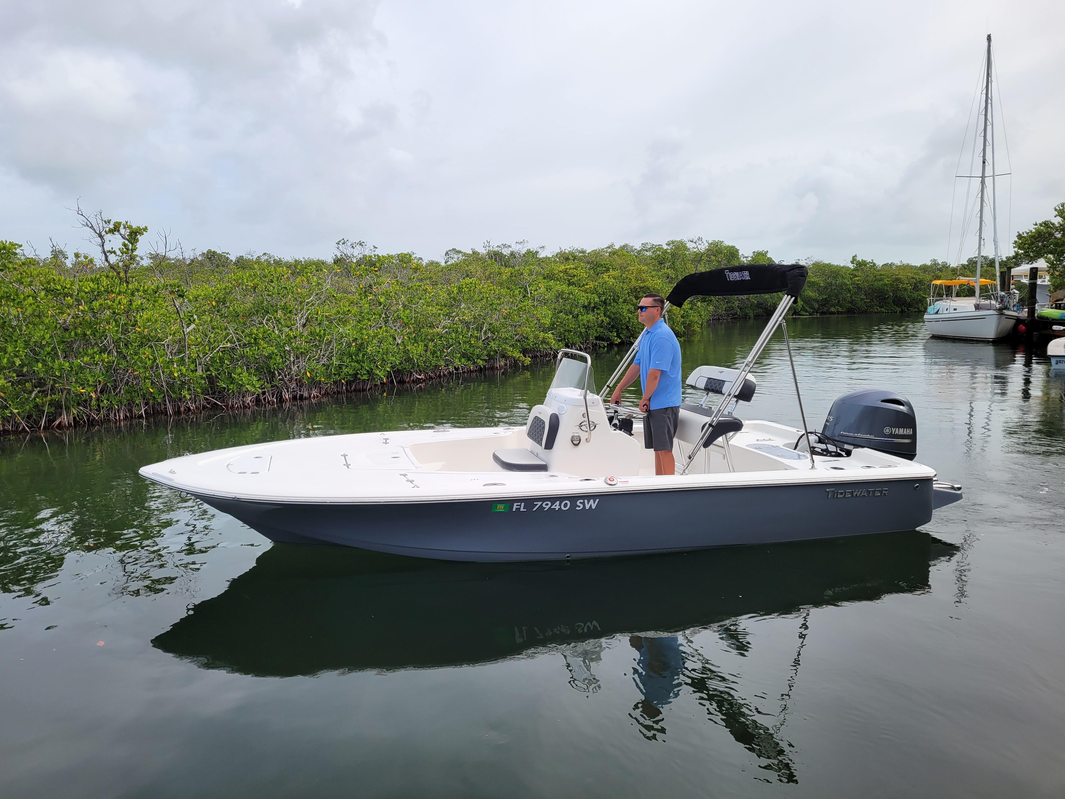 2021 Tidewater Boats 1910 Bay Max