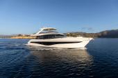 2022 Princess Yachts Y80