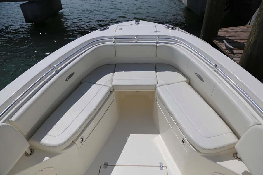 2022 Cobia Boats 262 Center Console