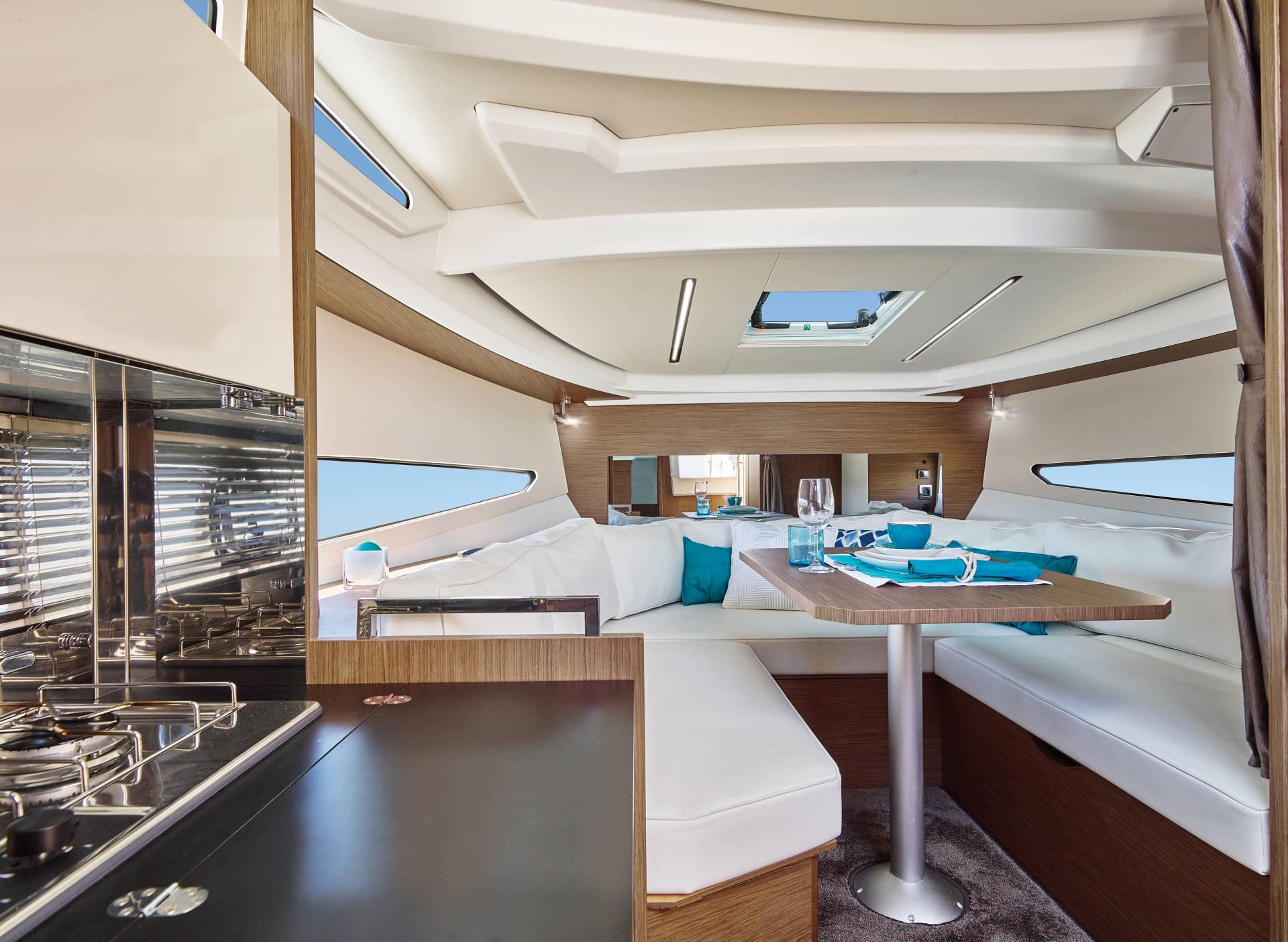 2017 Jeanneau Leader 30