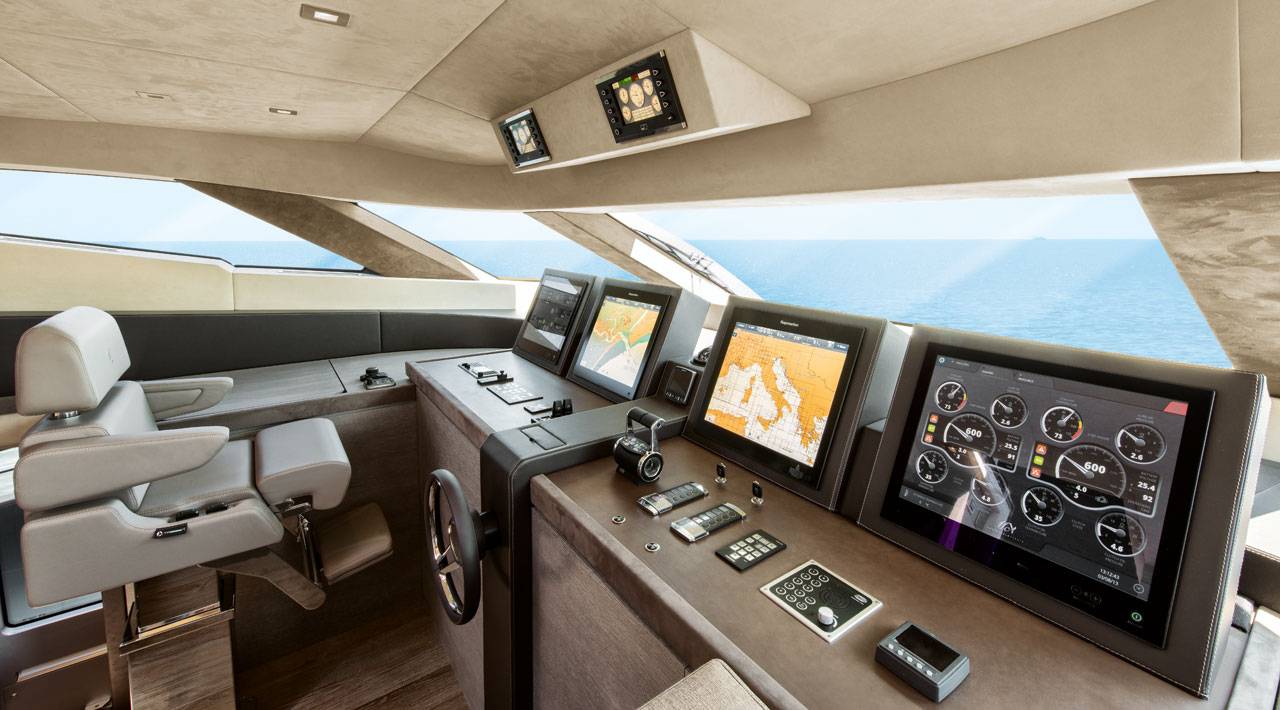 2016 Monte Carlo Yachts MCY 105