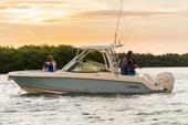 2022 Boston Whaler 240 Vantage