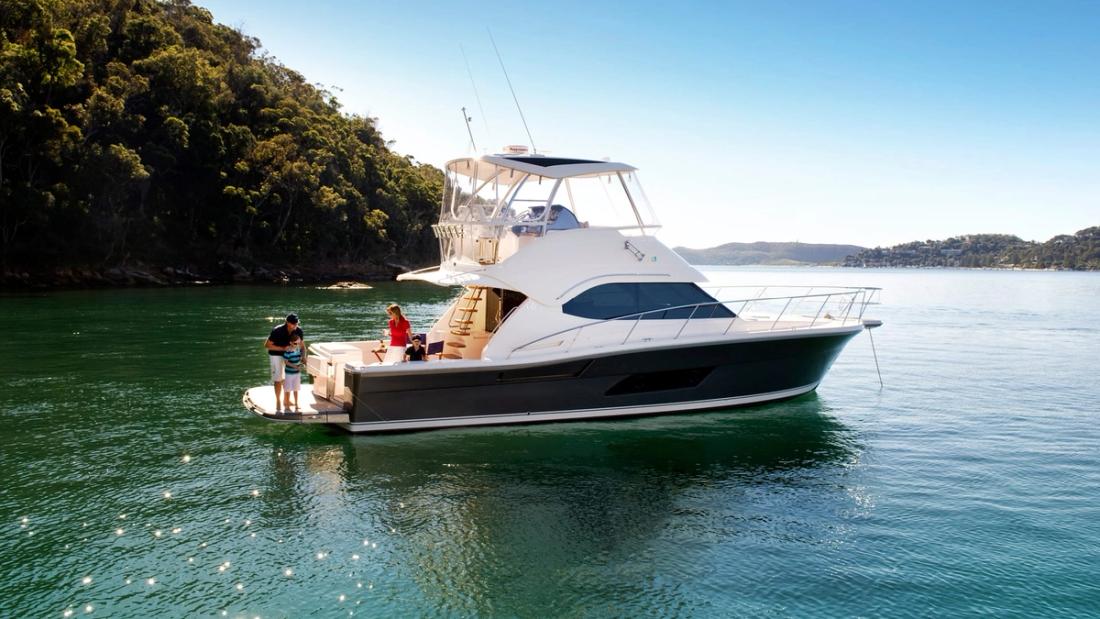 2021 Riviera 43 Open Flybridge