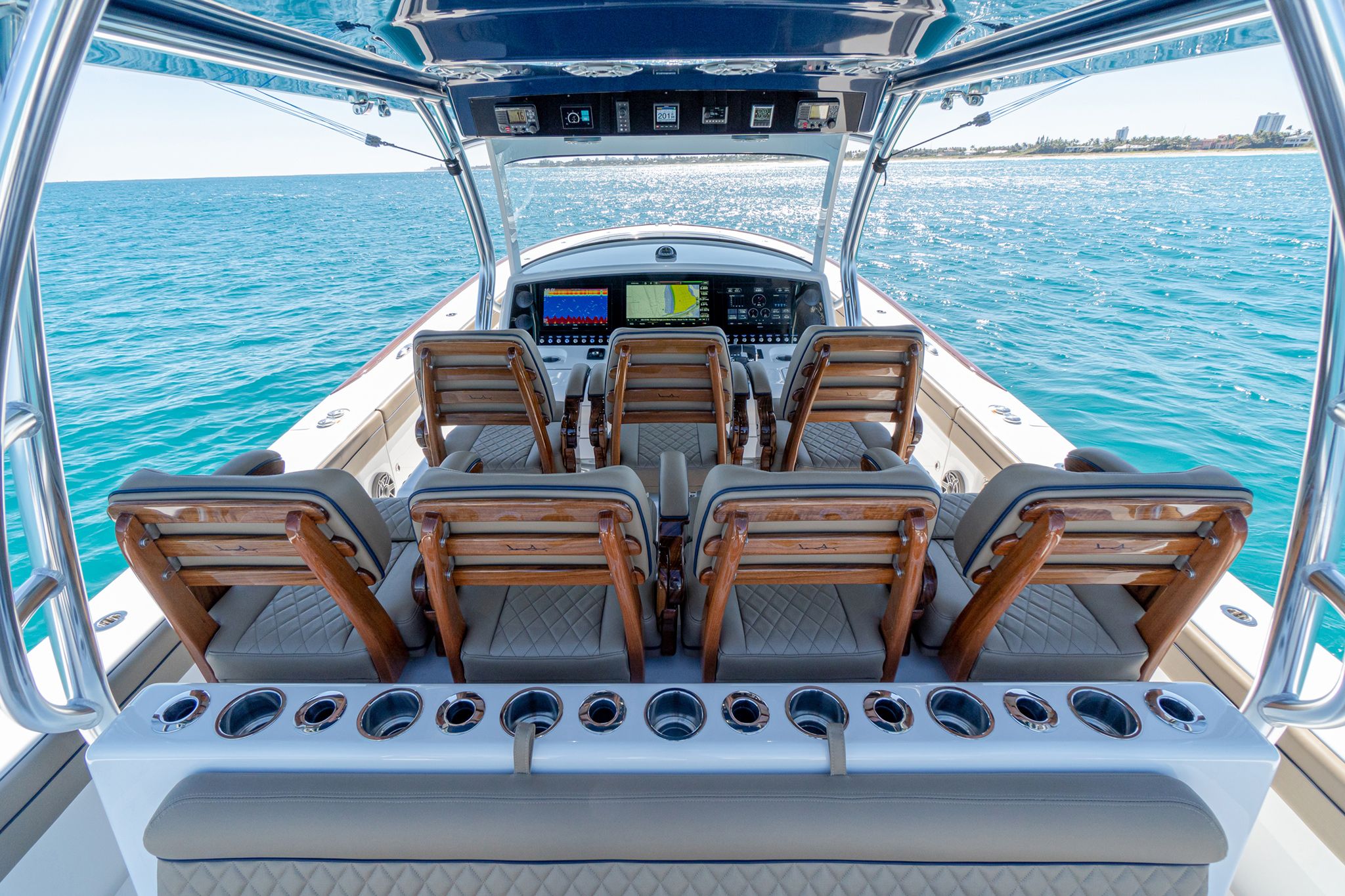 Valhalla Boatworks V-46 deck layout