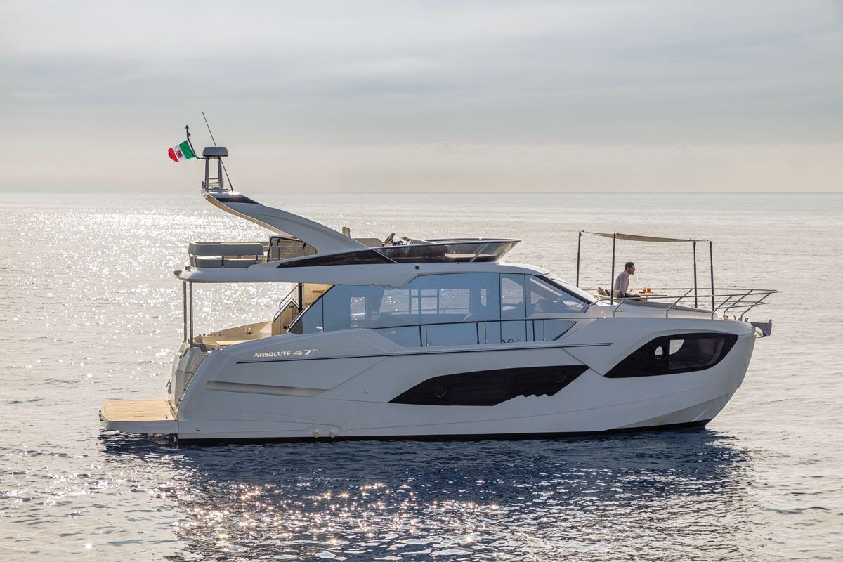 2019 Absolute Yachts 47 FLY