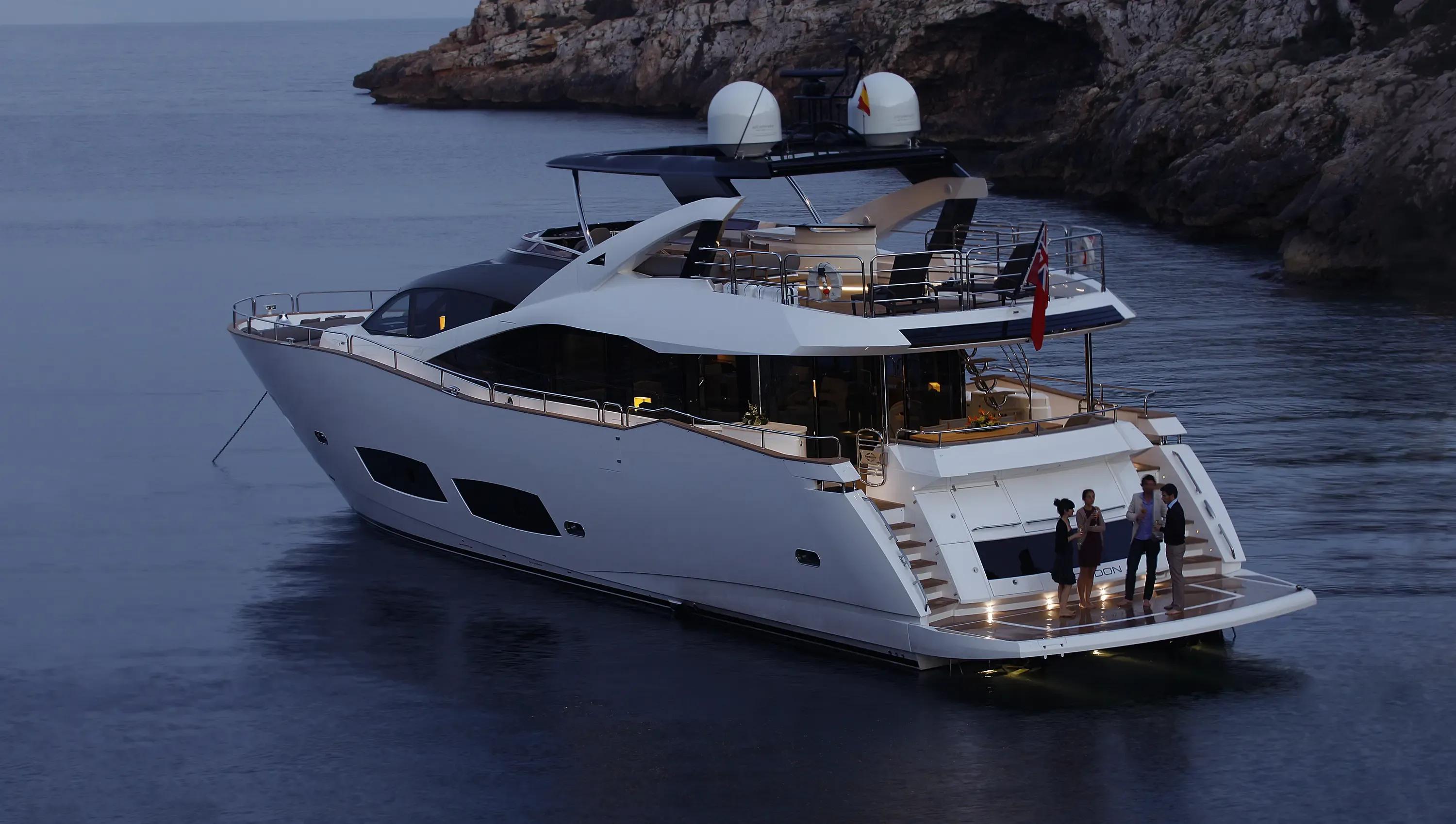 2013 Sunseeker 28M Yacht