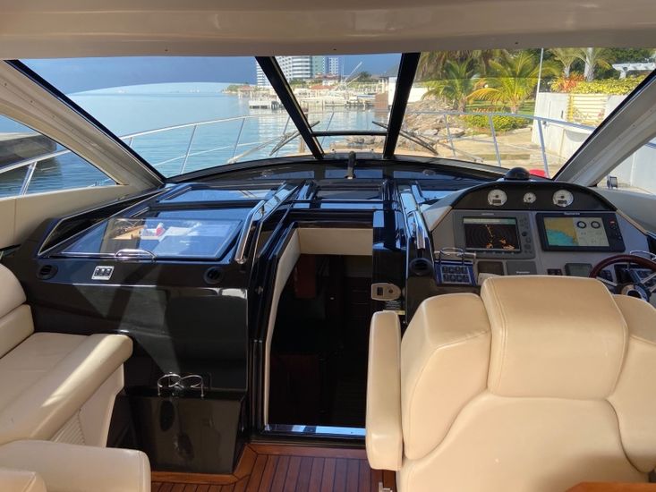 2009 Regal Boats 5260 Sport Coupe