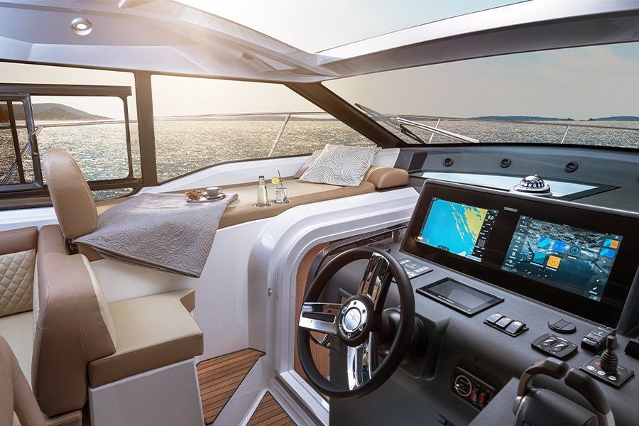 2022 Bavaria Yachts SR36