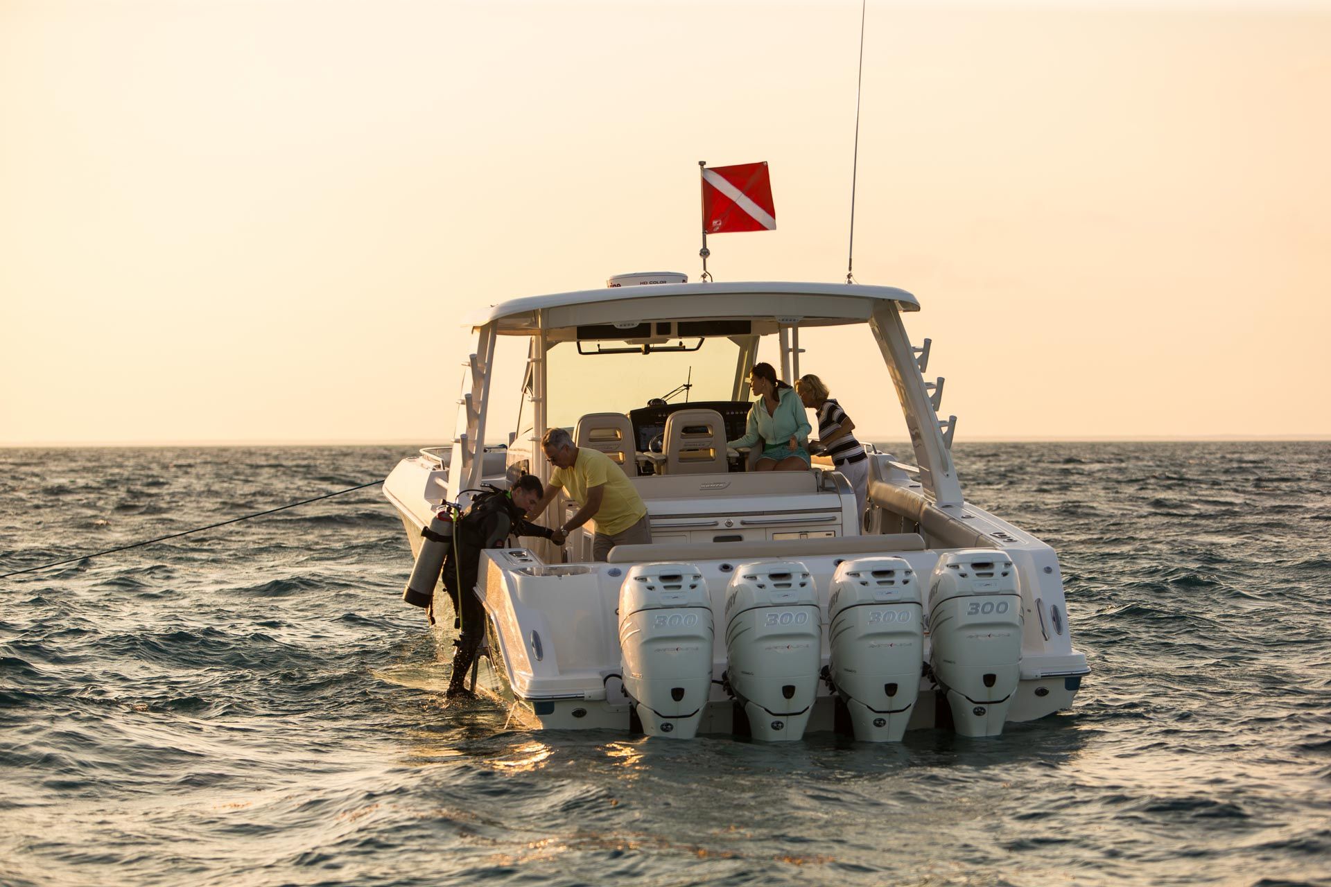 2022 Boston Whaler 420 Outrage