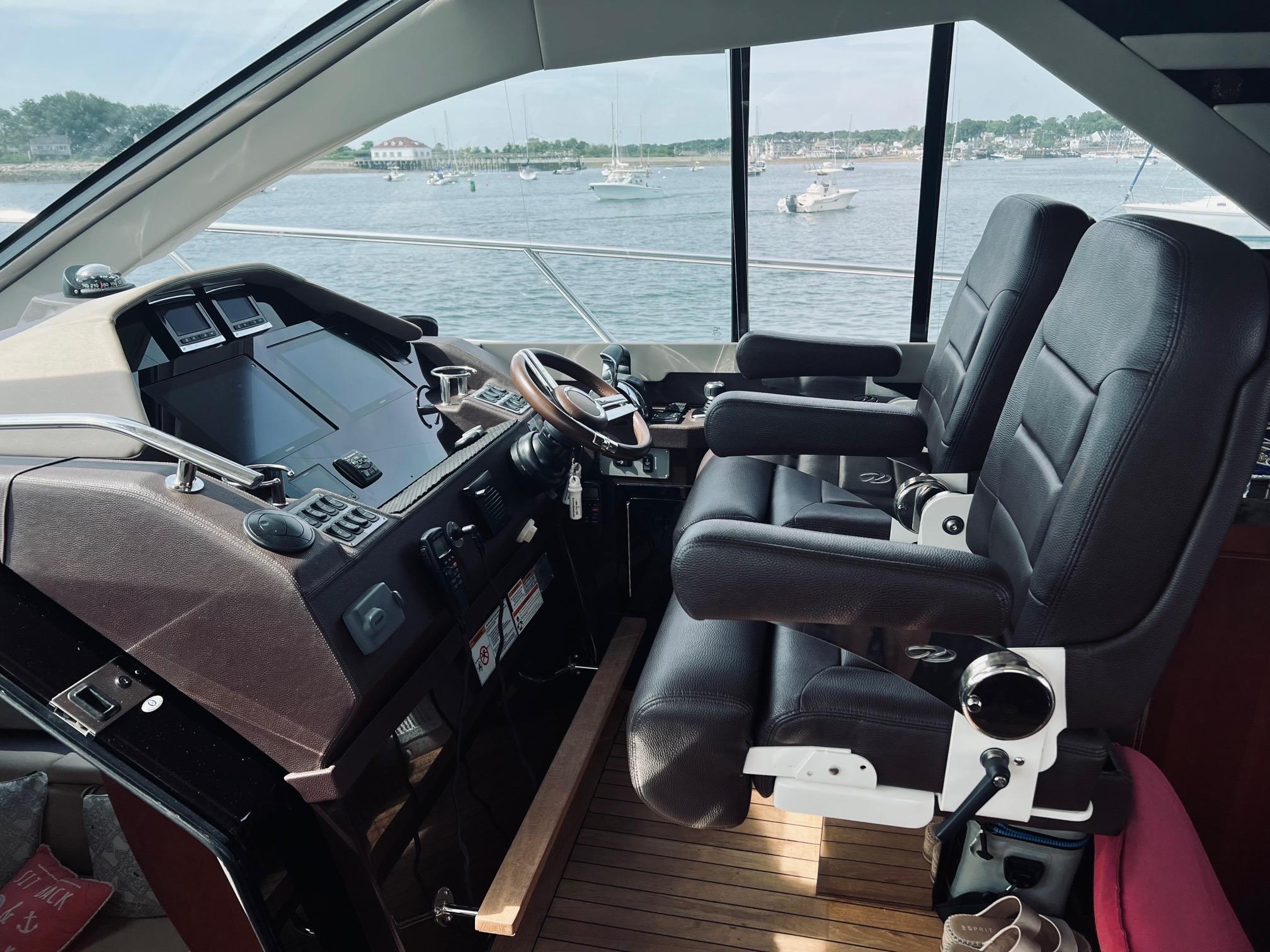 2015 Regal Boats 53 Sport Coupe