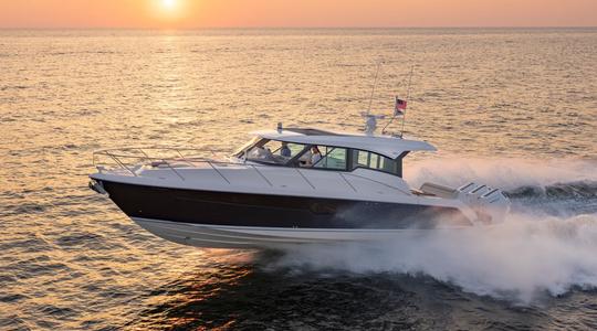 2023 Tiara Yachts 48 LE