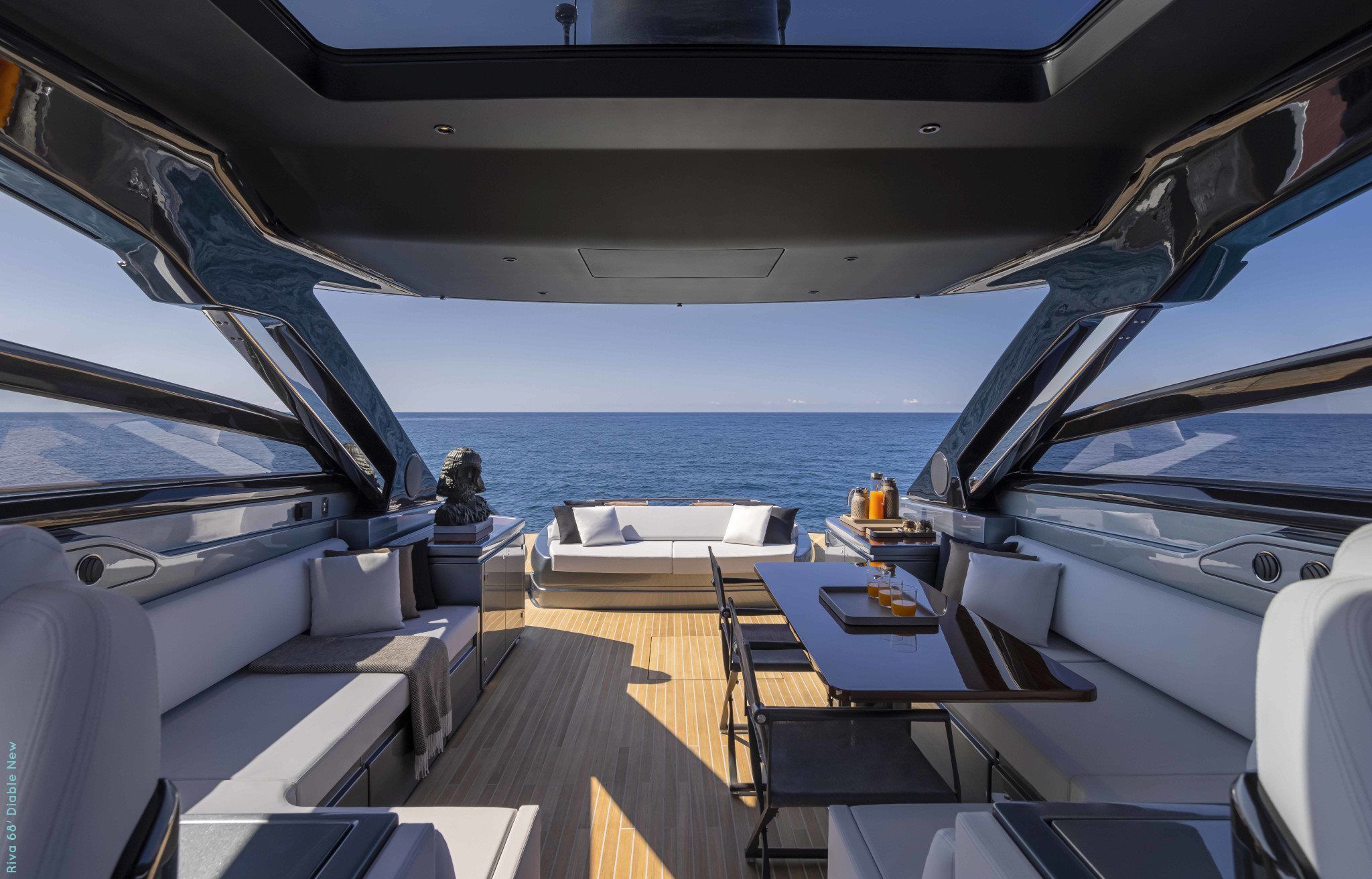 2021 Riva Yacht 68 Diable