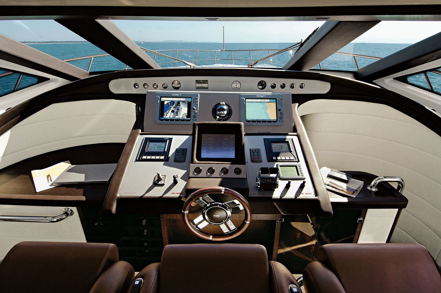 2004 Azimut Yachts S86