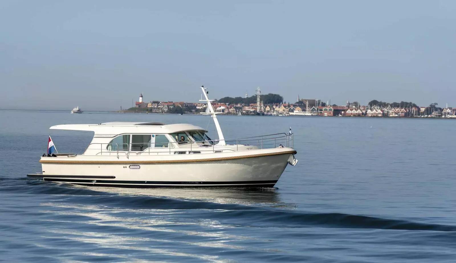 2017 Linssen Yachts Grand Sturdy 40.0 Sedan 