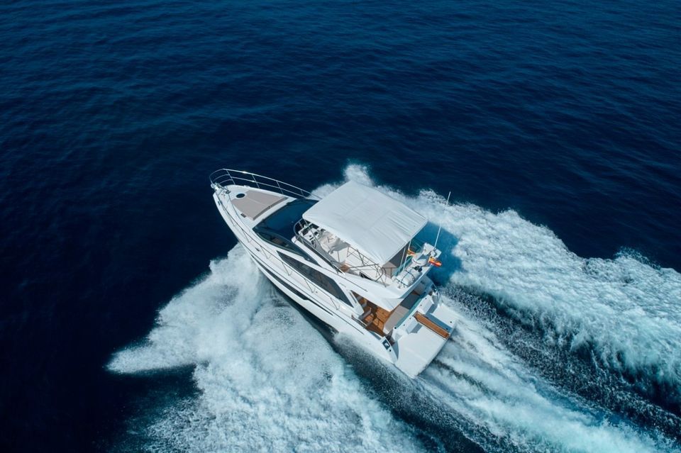 2022 Astondoa 44 Flybridge