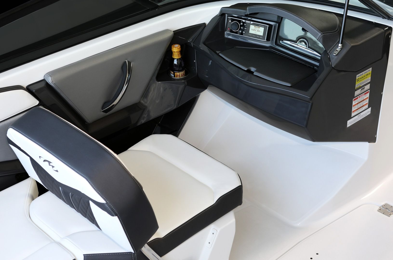 2022 Monterey 218 SS